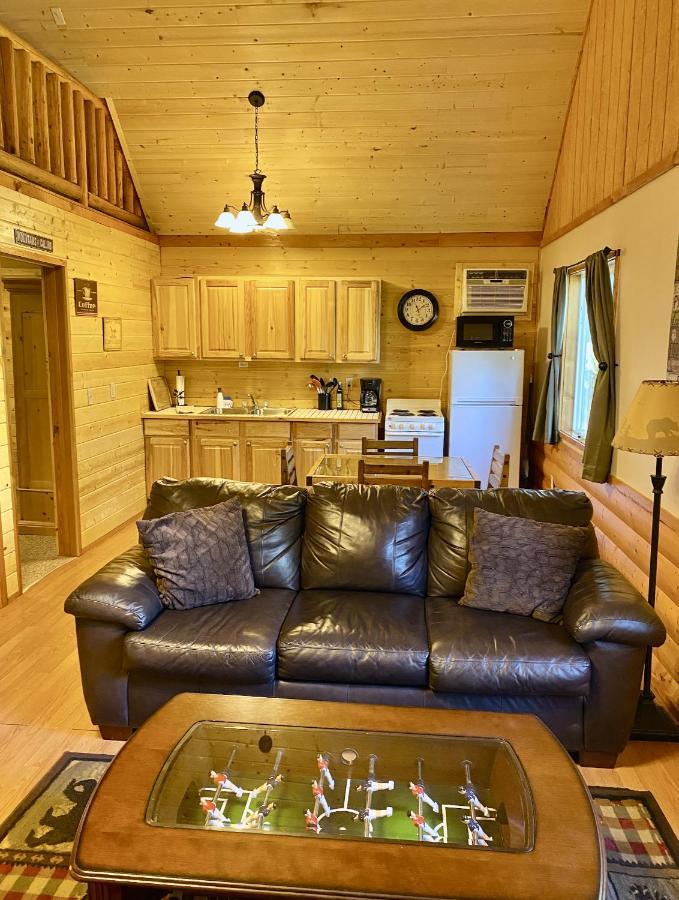 Summit Mountain Lodge And Steakhouse East Glacier Park Village Kültér fotó